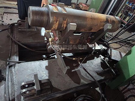 如何保養天井鉆機的機架?