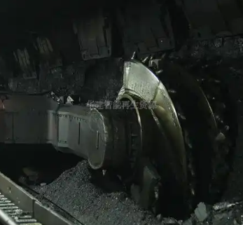 采煤機檢修過程中的注意事項 采煤機檢修過程中的注意事項